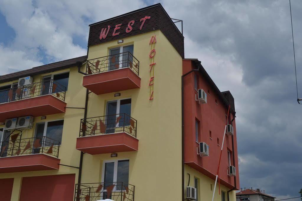 Hotel West Blagoevgrad Exteriör bild