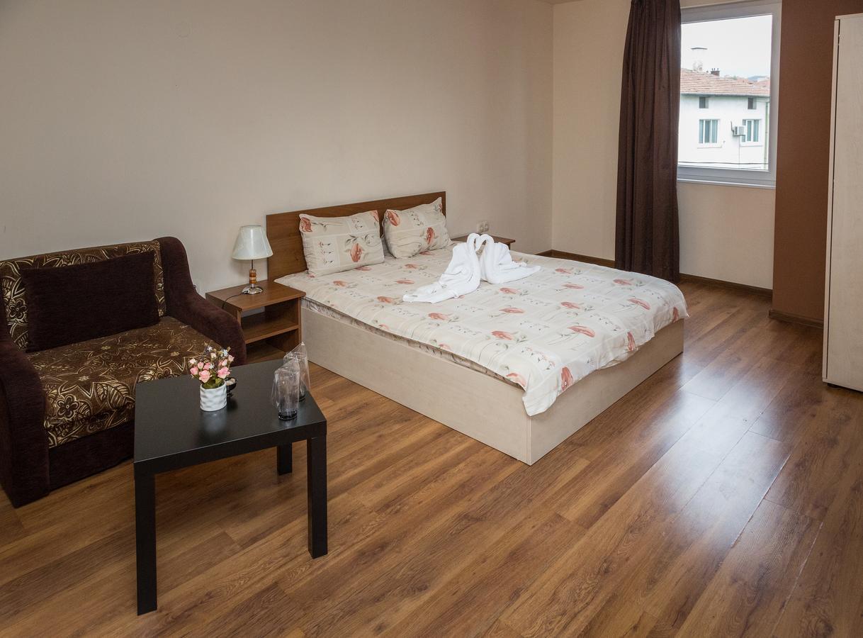 Hotel West Blagoevgrad Exteriör bild